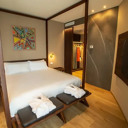 Mh Hotell