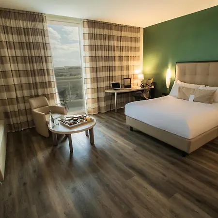 Mh Hotell