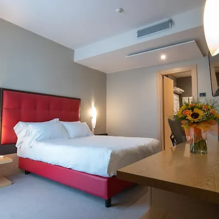 Hotel Mh