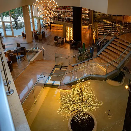 Hotel Mh